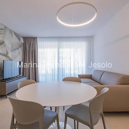 Apartment Twin Bays 2 *