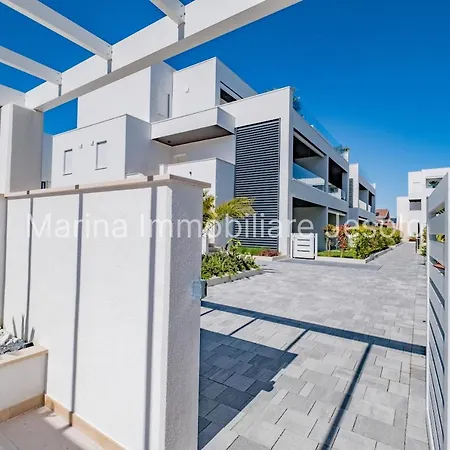 Twin Bays 2 * 리도 디 예솔로