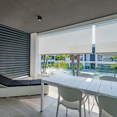 Twin Bays 2 리도 디 예솔로